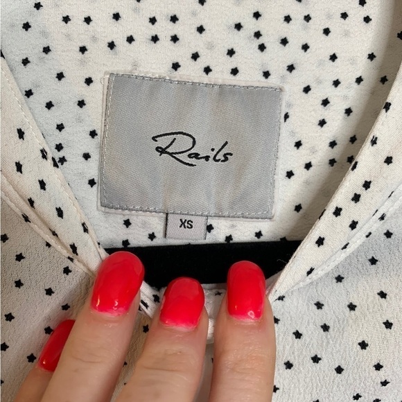 Rails Angelina Dress in Black Mini Stars Print w/ Smocked Waist Size XS - Picture 4 of 9